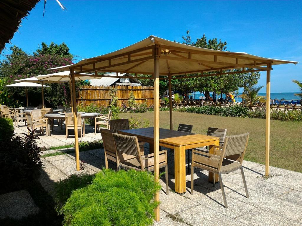 Jepara Marina Beach Bungalows Екстер'єр фото