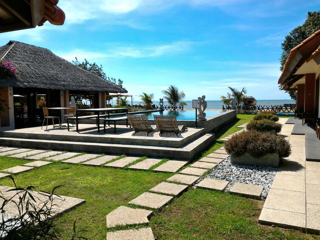 Jepara Marina Beach Bungalows Екстер'єр фото