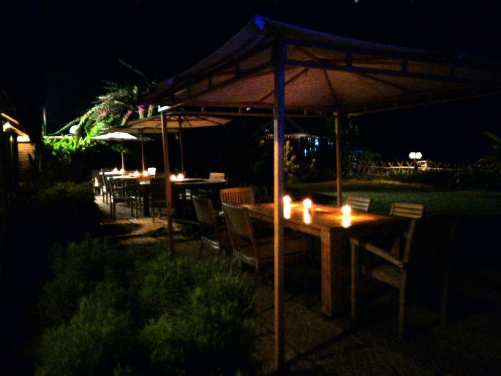 Jepara Marina Beach Bungalows Екстер'єр фото